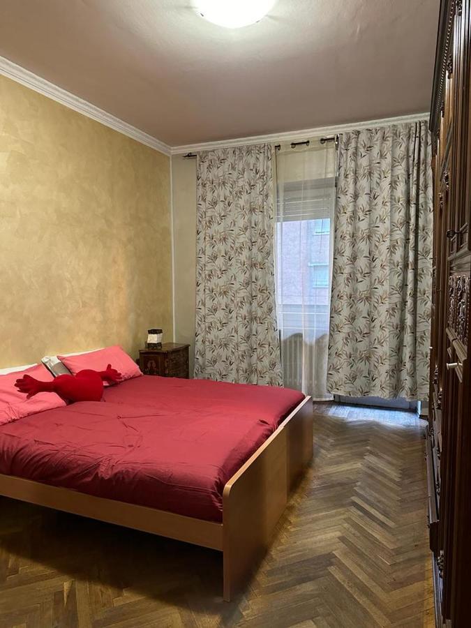 Da Tiziana Apartment Turin Bagian luar foto